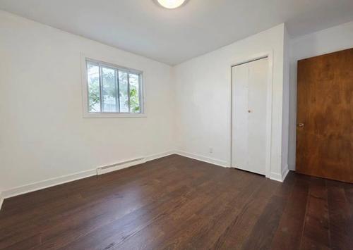 3 bedrooms apartment for rent in Laval — photo 15