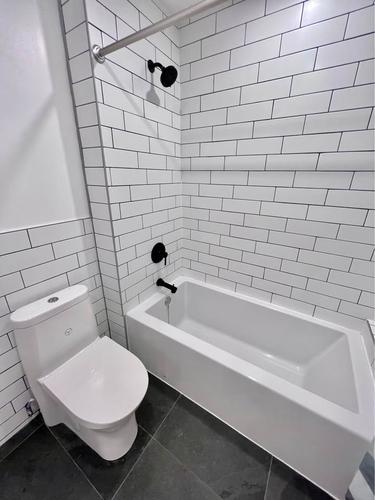 2 bedrooms apartment for rent in Montreal - Le Plateau-Mont-Royal — photo 11