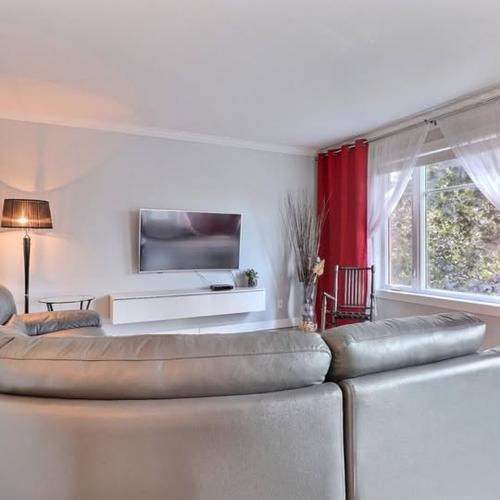 3 bedrooms apartment for rent in Longueuil — photo 8