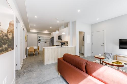 4 bedrooms apartment for rent in Montreal - Le Plateau-Mont-Royal — photo 7