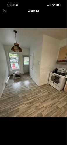 3 bedrooms apartment for rent in Sherbrooke — photo 3