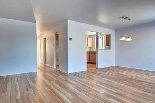 2 bedrooms apartment for rent in Laval — photo 2