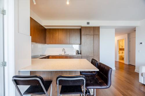 2 bedrooms apartment for rent in Montreal - Ville-Marie — photo 9