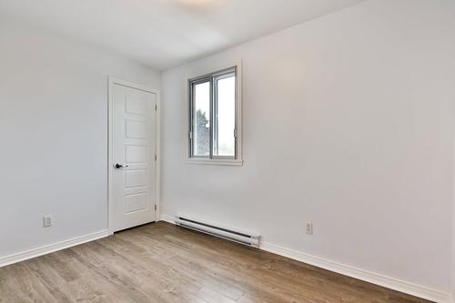 3 bedrooms apartment for rent in Longueuil — photo 9