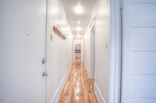 Appartement de 5 chambres à louer à Montreal - Côte-des-Neiges–Notre-Dame-de-Grâce — photo 2