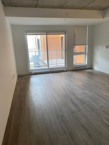 Appartement de 3 chambres à louer à Québec - Sainte-Foy–Sillery–Cap-Rouge — photo 4