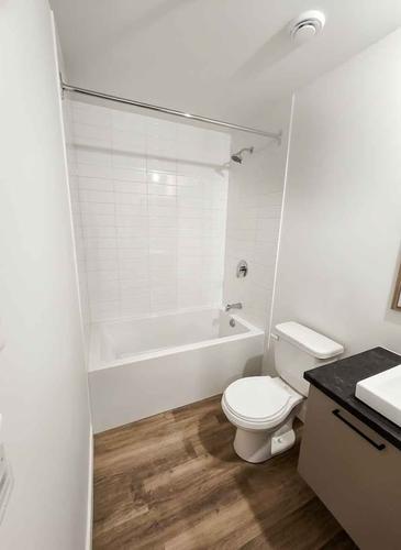 2 bedrooms apartment for rent in Sherbrooke — photo 4