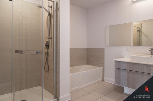 2 bedrooms apartment for rent in Laval — photo 16