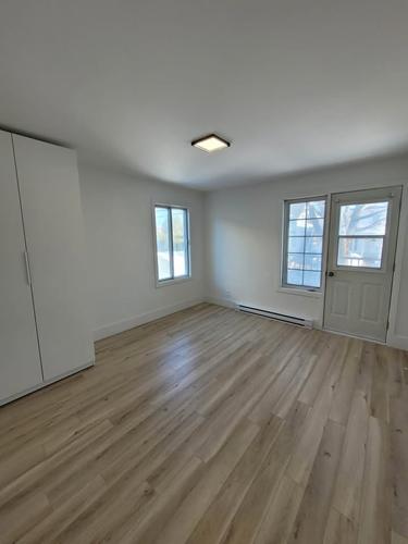 2 bedrooms apartment for rent in Laval — photo 9