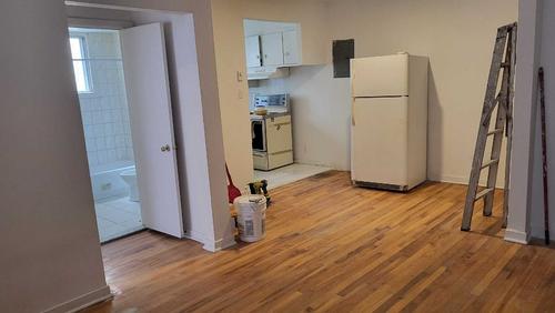 Appartement de 2 chambres à louer à Montreal - Côte-des-Neiges–Notre-Dame-de-Grâce — photo 2