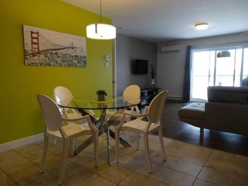 Appartement de 2 chambres à louer à Lévis — photo 2