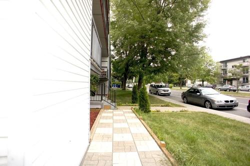 2 bedrooms apartment for rent in Laval — photo 15