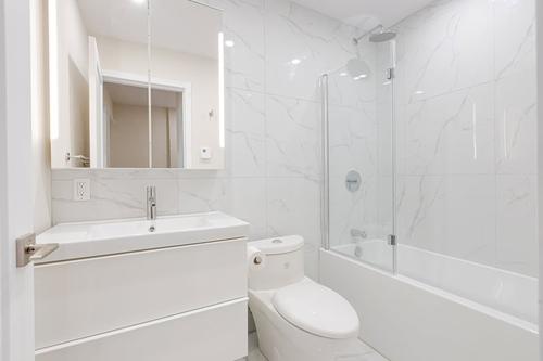 Appartement de 2 chambres à louer à Montreal - Ville-Marie — photo 2