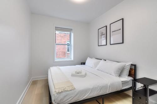 2 bedrooms apartment for rent in Montreal - Ville-Marie — photo 4