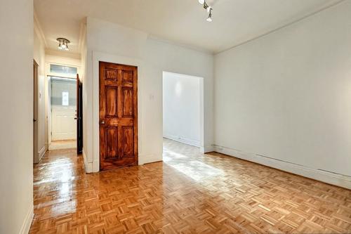 4 bedrooms apartment for rent in Montreal - Mercier–Hochelaga-Maisonneuve — photo 8