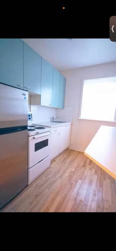 Studio for rent in Québec - La Cité-Limoilou — photo 3
