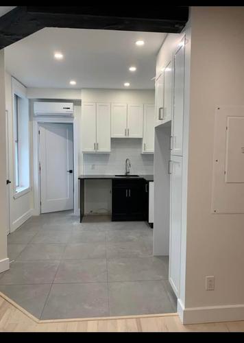 2 bedrooms apartment for rent in Montreal - Ville-Marie — photo 4