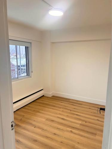 1 bedroom apartment for rent in Montreal - Ville-Marie — photo 2