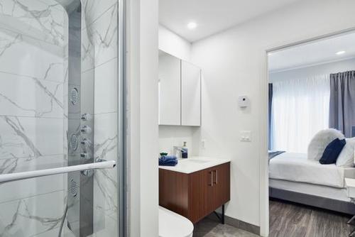3 bedrooms apartment for rent in Laval — photo 6