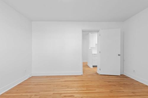1 bedroom apartment for rent in Montreal - Ville-Marie — photo 9