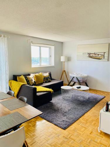 2 bedrooms apartment for rent in Laval — photo 8