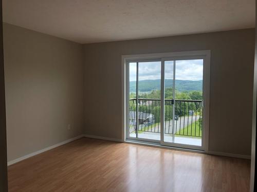 2 bedrooms apartment for rent in Sherbrooke — photo 3