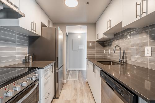 2 bedrooms apartment for rent in Montreal - Ville-Marie — photo 9