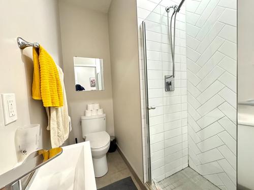 5 bedrooms apartment for rent in Montreal - Lachine — photo 15
