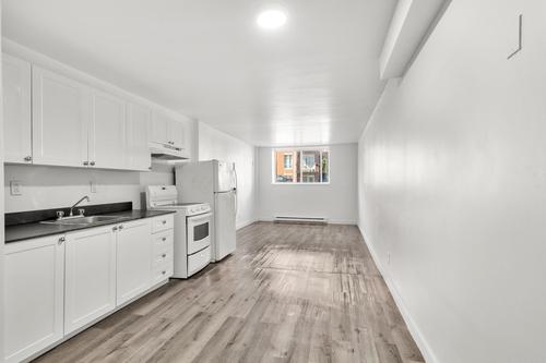 Studio à louer à Montreal - Mercier–Hochelaga-Maisonneuve — photo 9