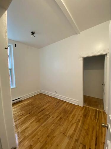 4 bedrooms apartment for rent in Montreal - Le Plateau-Mont-Royal — photo 12