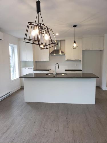 Appartement de 3 chambres à louer à Sherbrooke — photo 2