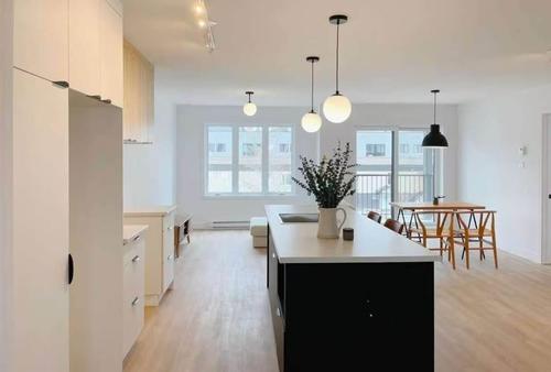 2 bedrooms apartment for rent in Sherbrooke — photo 3