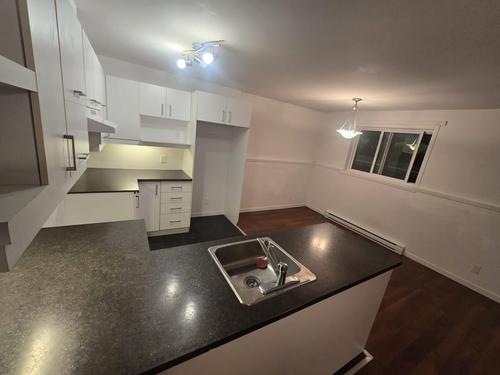 Appartement de 3 chambres à louer à Québec - Sainte-Foy–Sillery–Cap-Rouge — photo 3