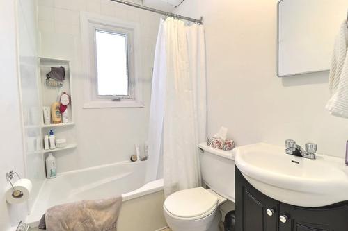 Appartement de 2 chambres à louer à Québec - Sainte-Foy–Sillery–Cap-Rouge — photo 2