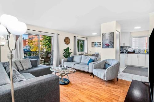 Appartement de 3 chambres à louer à Laval — photo 4