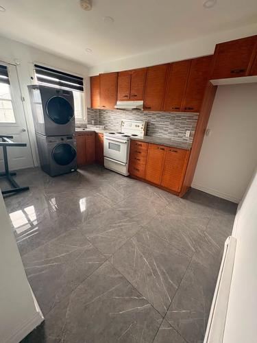 Appartement de 4 chambres à louer à Sherbrooke — photo 3