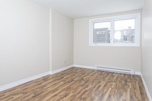 Appartement de 3 chambres à louer à Sherbrooke — photo 4