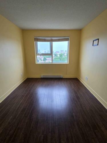 3 bedrooms apartment for rent in Laval — photo 12