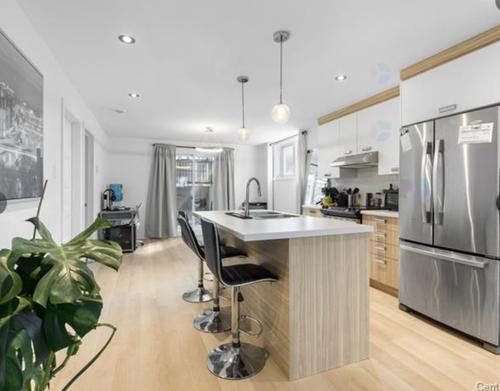 Appartement de 3 chambres à louer à Longueuil — photo 2