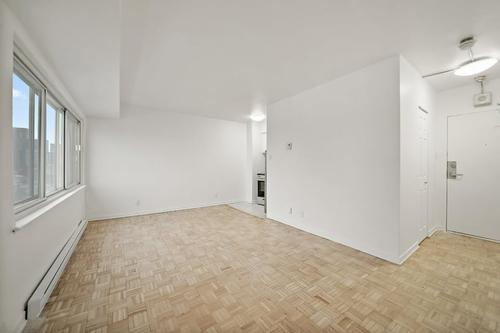 Studio for rent in Montreal - Ville-Marie — photo 5