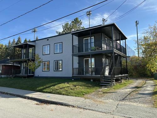 2 bedrooms apartment for rent in Sherbrooke — photo 14