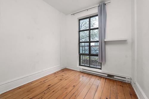 4 bedrooms apartment for rent in Montreal - Ville-Marie — photo 11