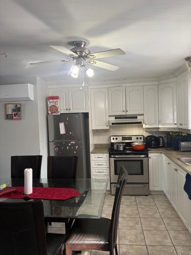 2 bedrooms apartment for rent in Sherbrooke — photo 2