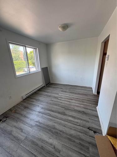 2 bedrooms apartment for rent in Laval — photo 2