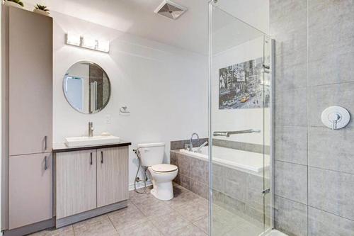 2 bedrooms apartment for rent in Laval — photo 7