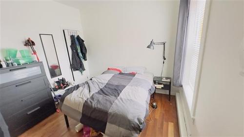 3 bedrooms apartment for rent in Sherbrooke — photo 2