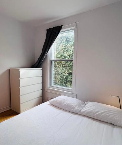 5 bedrooms apartment for rent in Montreal - Ville-Marie — photo 9