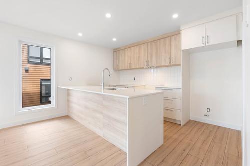Appartement de 3 chambres à louer à Québec - Sainte-Foy–Sillery–Cap-Rouge — photo 4