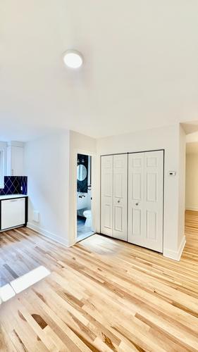 2 bedrooms apartment for rent in Montréal — photo 6