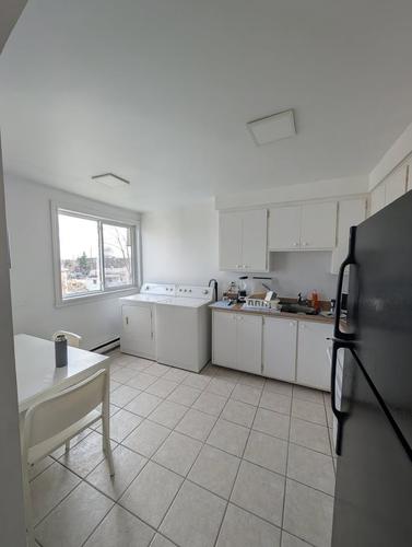 Appartement de 2 chambres à louer à Longueuil — photo 3